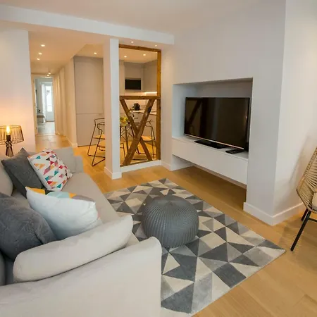 Principe Real Oasis With Private Patio By Nestatlisbon