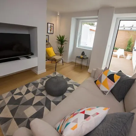 Apartment Designer In One Of Lisbon's Trendiest Quarters Lisbon