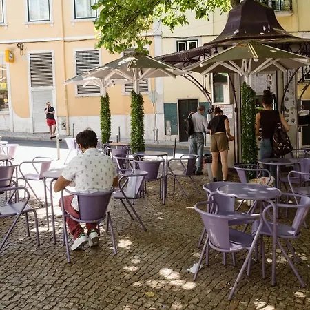 Principe Real Oasis With Private Patio By Nestatlisbon דירה