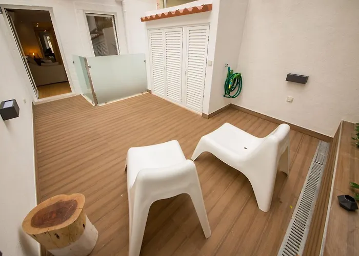 Principe Real Oasis With Private Patio Appartement *